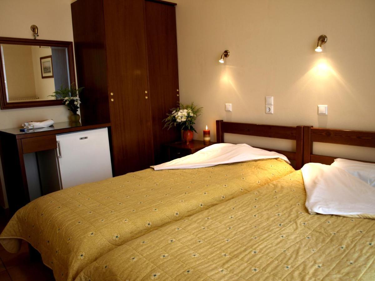 Helen'S Rooms Míloi 외부 사진
