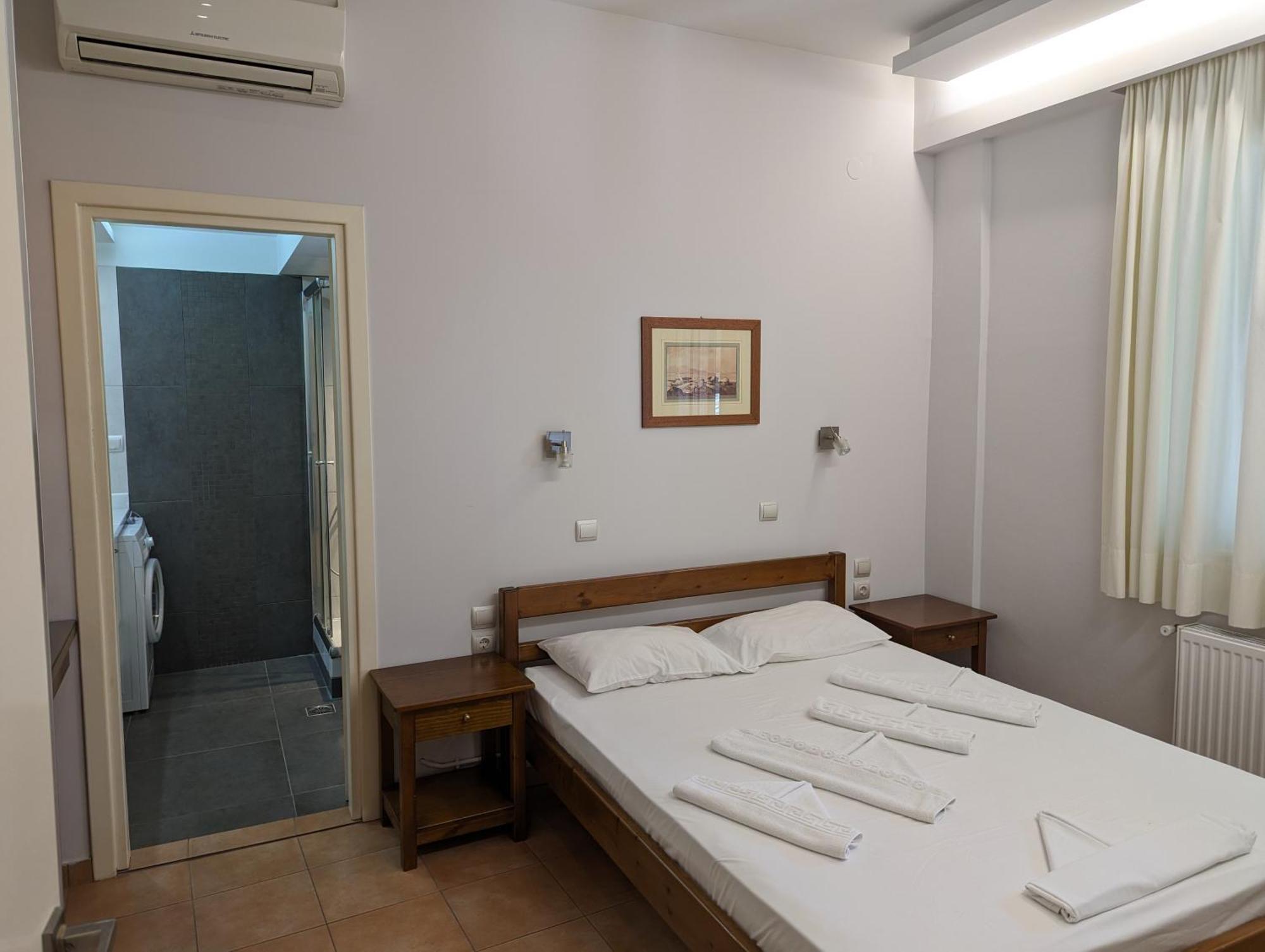 Helen'S Rooms Míloi 외부 사진